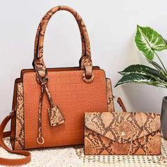 Large Capacity Crossbody Bag Retro Snake Print Splicing Handbag