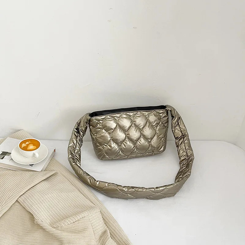 Women Nylon Crossbody Bag Flap Messenger Bag Versatile