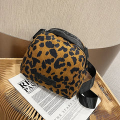 Women's One-shoulder PU Leather Messenger Bag
