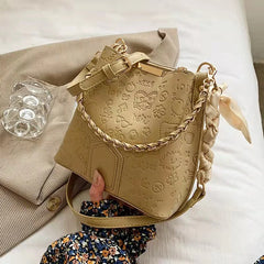 One-Shoulder Bucket Women's Messenger Bag