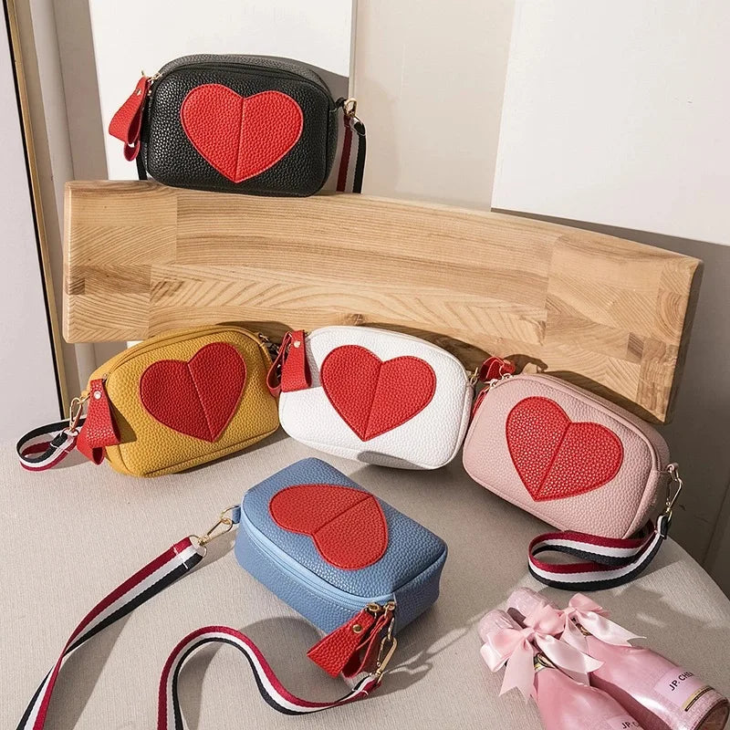 Lychee Leather Crossbody Bag Small Ladies Phone Heart-Shaped Shoulder Studen Pur