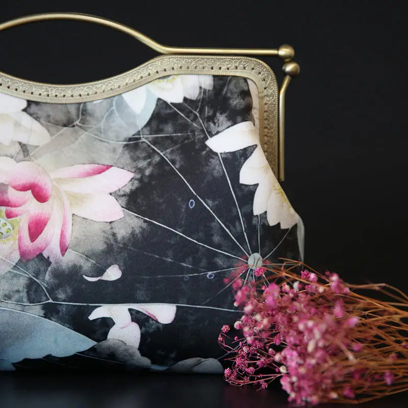 Vintage Shell Lock Crossbody Bag Women's Handbags Purse
