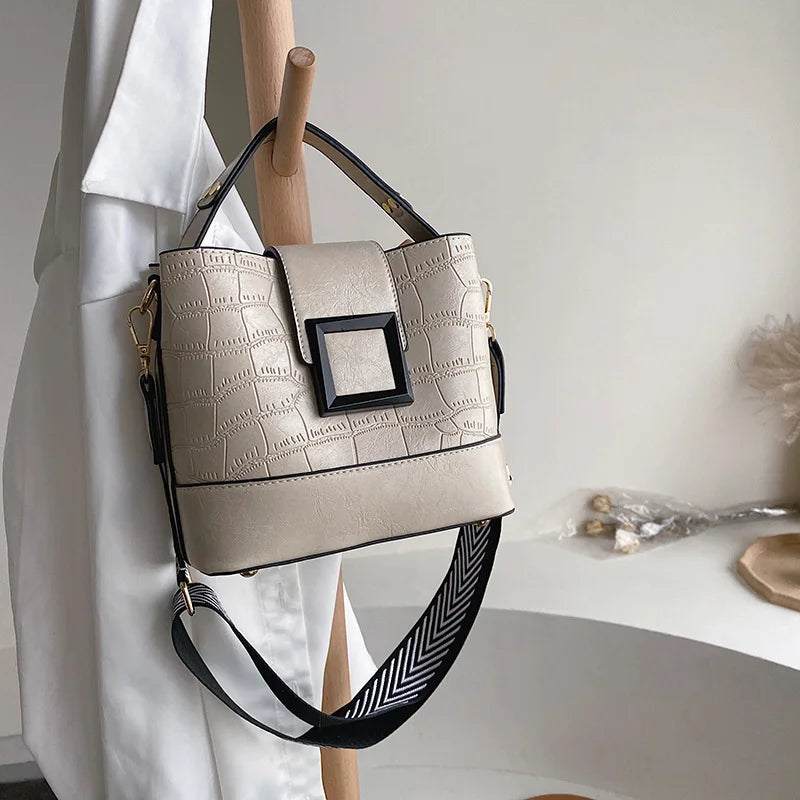Red Crocodile Pattern Mini Bucket Shoulder Bag