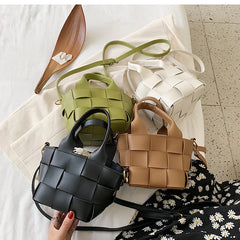Mini Woven Crossbody Bag for Women, High-quality Handheld Bucket Bag