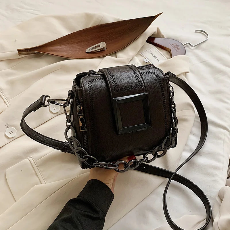 Vintage Chains Bucket Bag PU Leather Handbag Women Retro Shoulder Bag