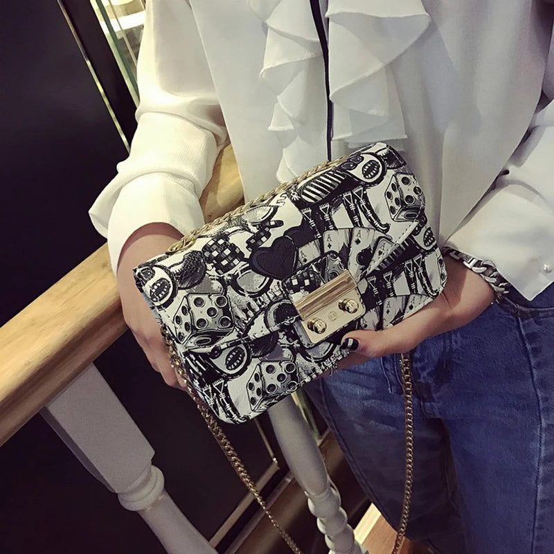 Summer Graffiti Ladies Handbags Chain Mini Bag Heart Pattern Women Messenger Bag