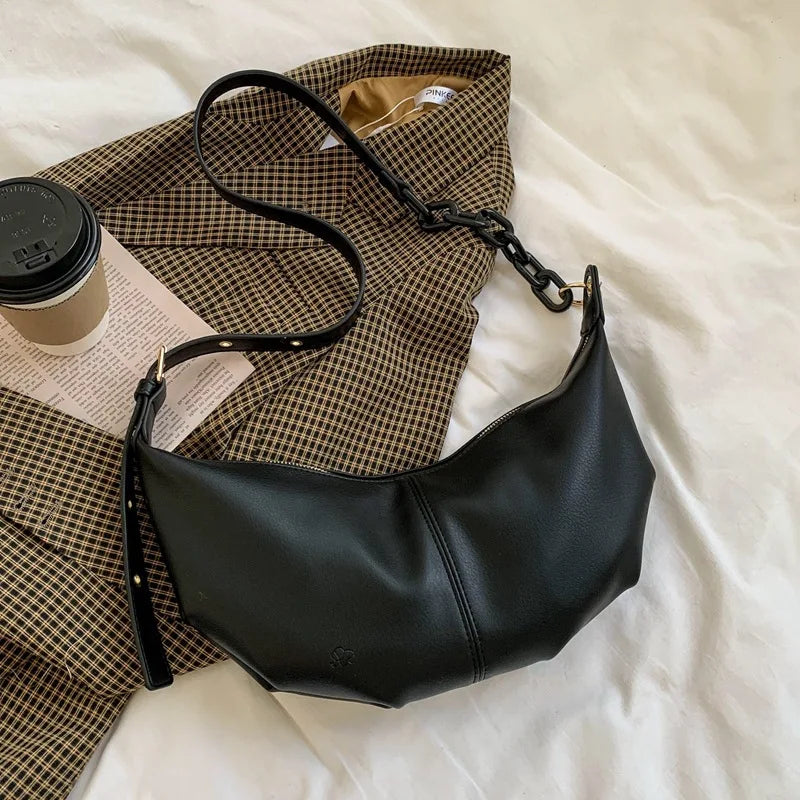 Large Capacity Retro Messenger Women Bag Soft Leather Single Shoulder Bag