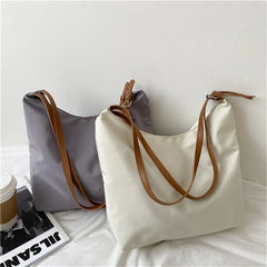 Adjustable Strap Canvas Women Handbag with Hasp