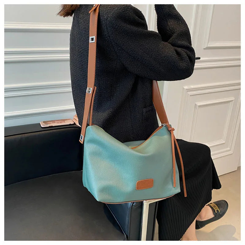 Large-capacity Shoulder Bags Solid Underarm Handbags Retro Bags