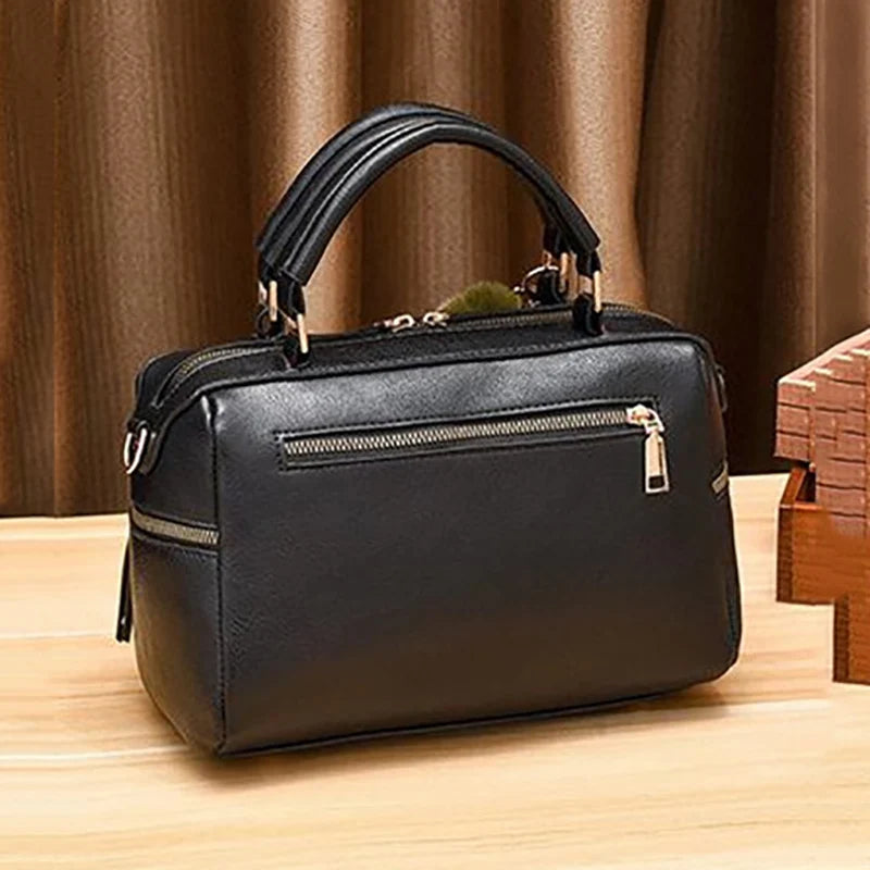 Women's Retro Large Capacity Crossbody Bags Pillow Shaped Totes