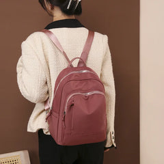 Casual Backpack for Women Lightweight Waterproof Large-capacity Schoolbag