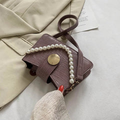 Retro Chains Hasp Shoulder Bag Small Bucket Bag