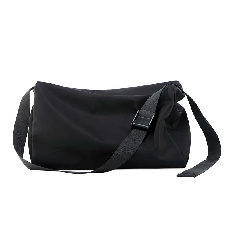 Large-Capacity Gym Bag for Boys and Girls, Flying Dead Shoulder Bag