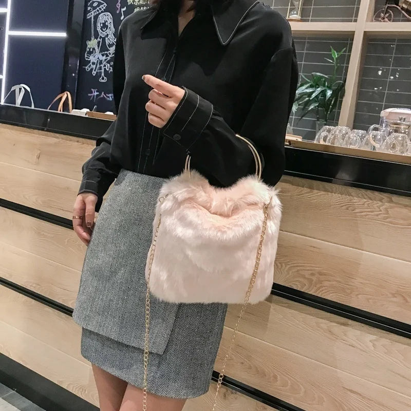 Rex Rabbit Fur Straw Bag Ring Bucket Bag Shoulder Chain Bag
