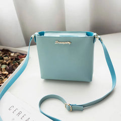 Small Square Messenger Bag for Women Retro Casual Handbag