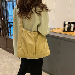 Large Capacity Leather Crossbody Bag for Women Shoulder Handbag