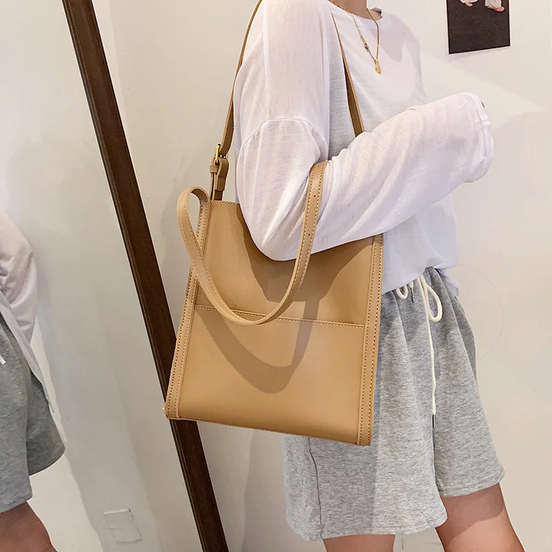 Street Women's Large Capacity Shopping Bag Shoulder Handbag PU Commuter Tote