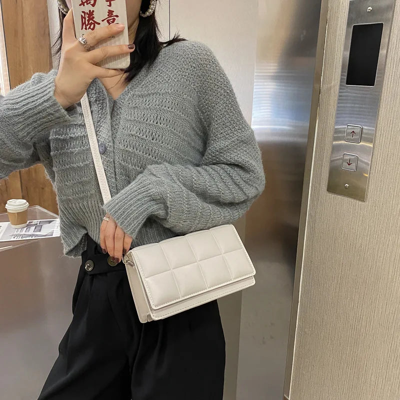 Western Style Checkered Shoulder Bag Urban Messenger Small Square Bag