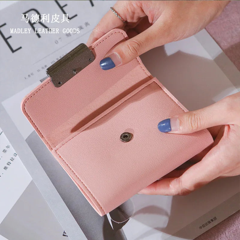 Checkered Tri-fold Ladies Wallet Litchi Pattern Solid