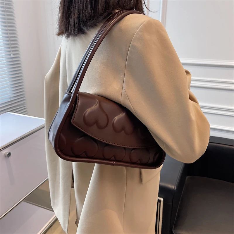 Vintage Shoulder Handbag Retro Baguet Heart Pattern Clutches