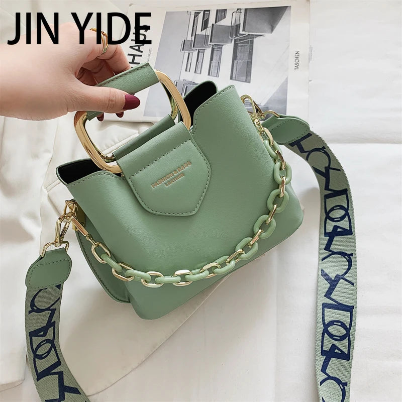 Fashionable Straw Rattan Shoulder Bag for Women