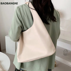 Retro Leather Tote Bag for College Students