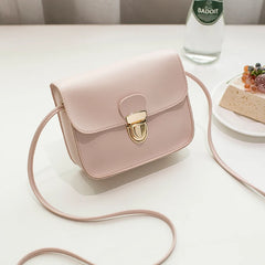 Retro Shoulder Bag Joker Small Square Bag