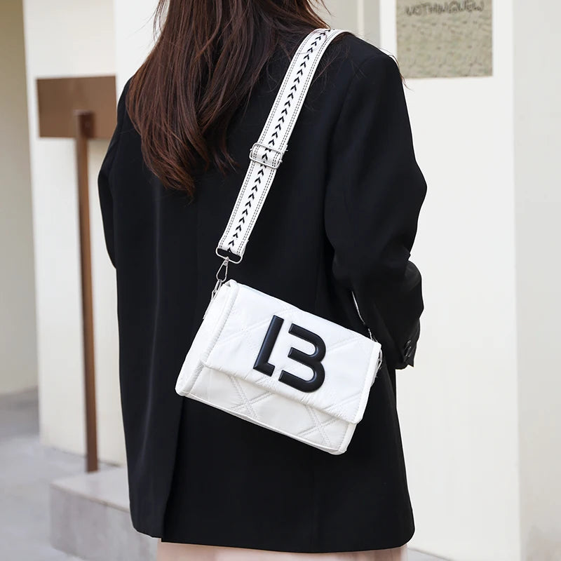 Nylon Tassel Crossbody Bag Chain Ladies Shopper M