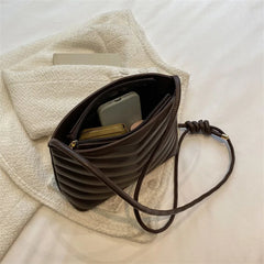 French Retro Niche Single Shoulder Bag Light Texture Underarm Handbag