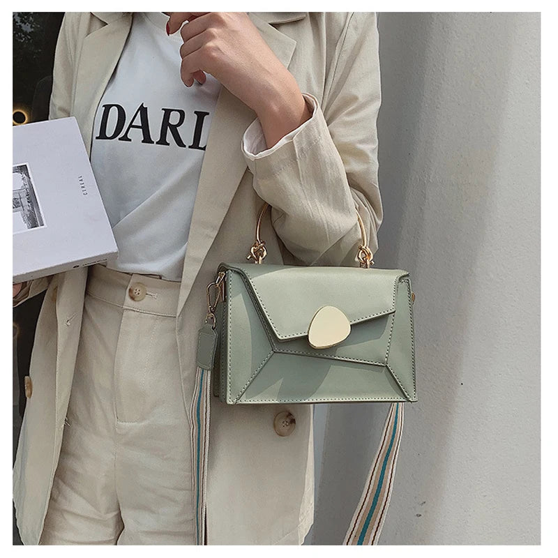 Women's One Shoulder Chain Casual Bag