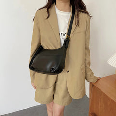Minimalist Retro Saddle Bag