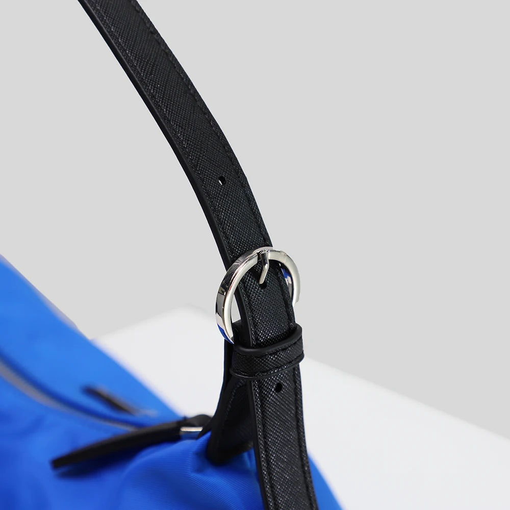 Nylon Cloth Commuter Handbag For Women