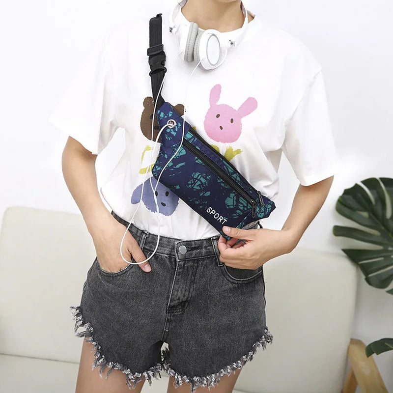 Nylon Fanny Pack Waist Banana Bag with Earphone Hole