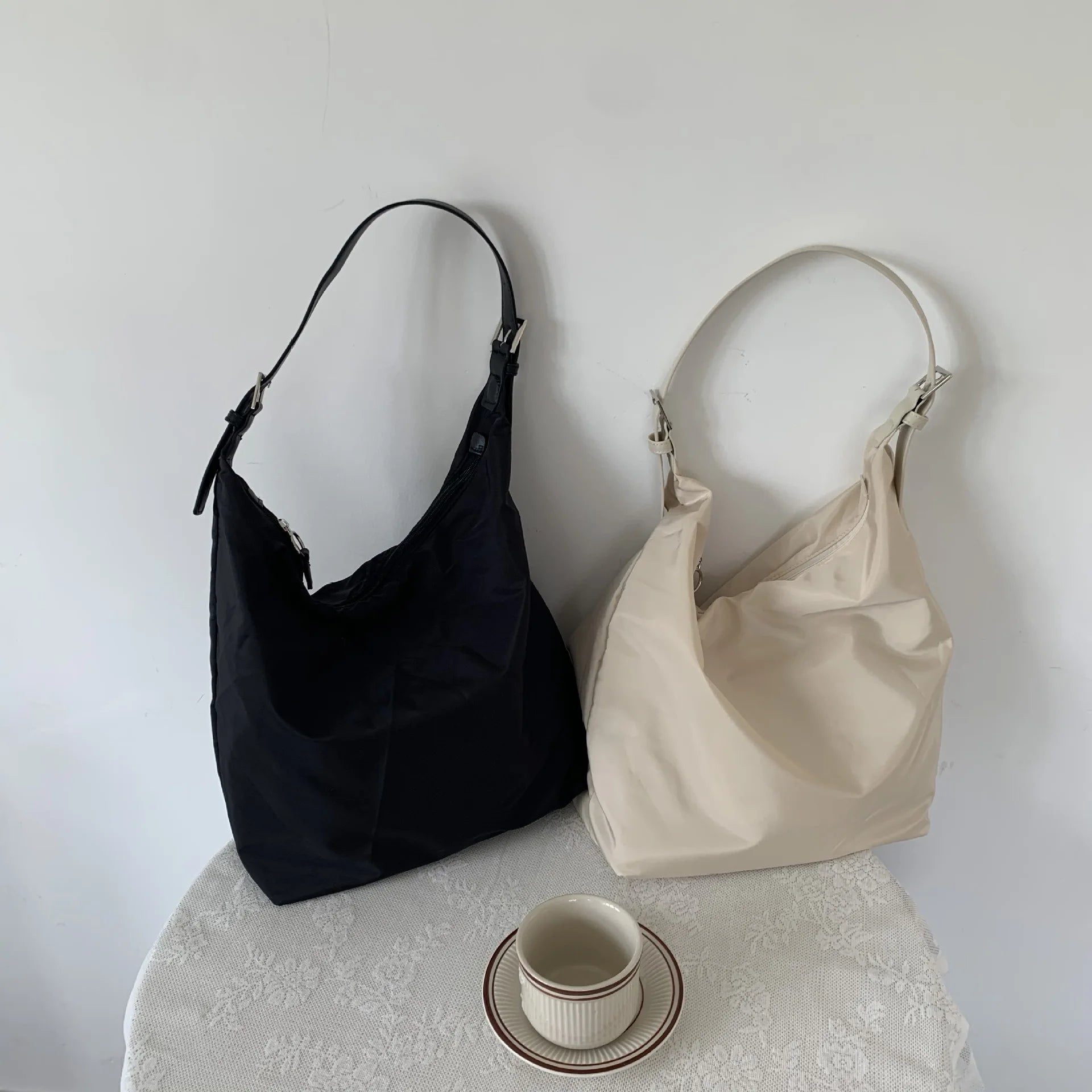 Nylon Shoulder Bag Large Capacity Handbag Shopping Bucket Bag