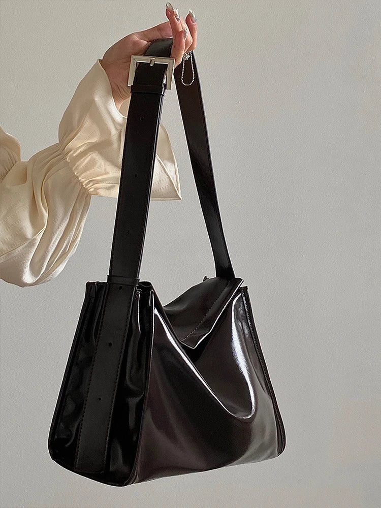 Oil Wax Leather Women's Shoulder Bag Large Capacity Messenger Bags