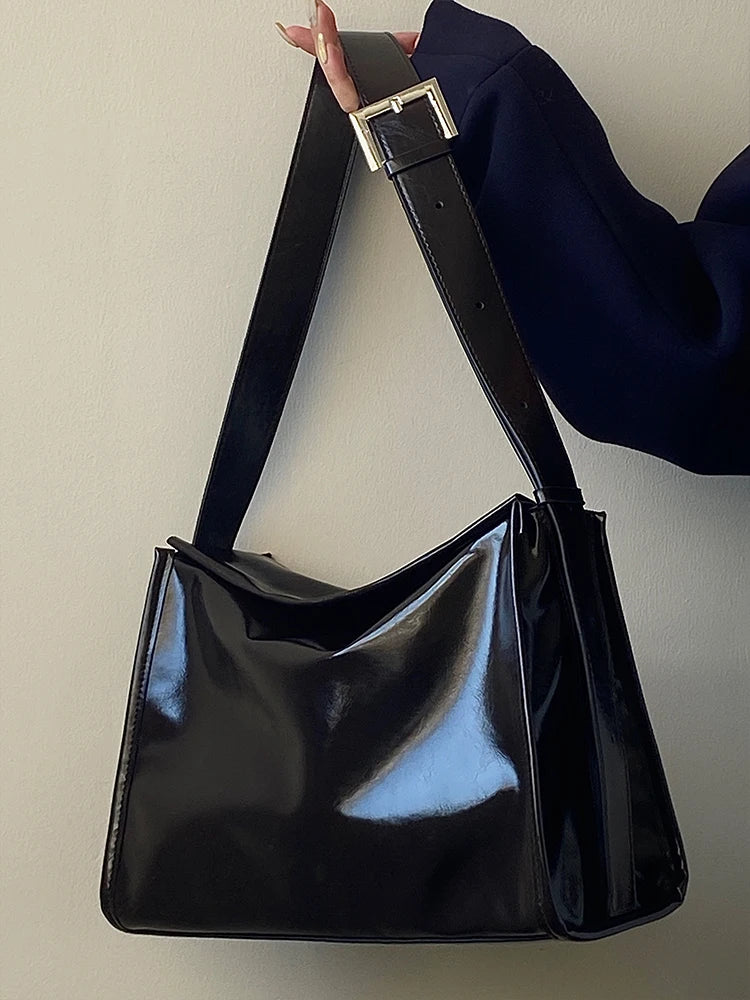 Oil Wax Leather Women's Shoulder Bag Large Capacity Messenger Bags