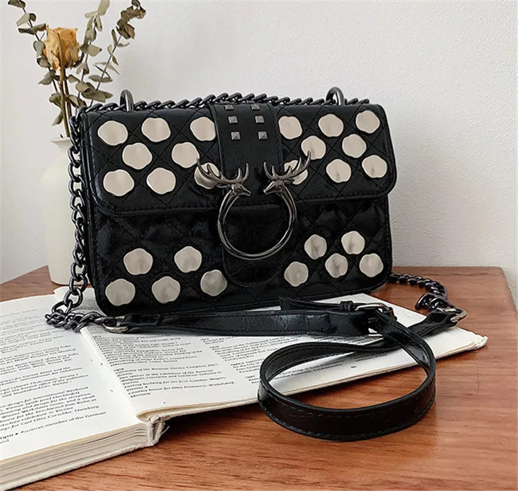 Red Packets Shoulder Bag with Rivet Chain