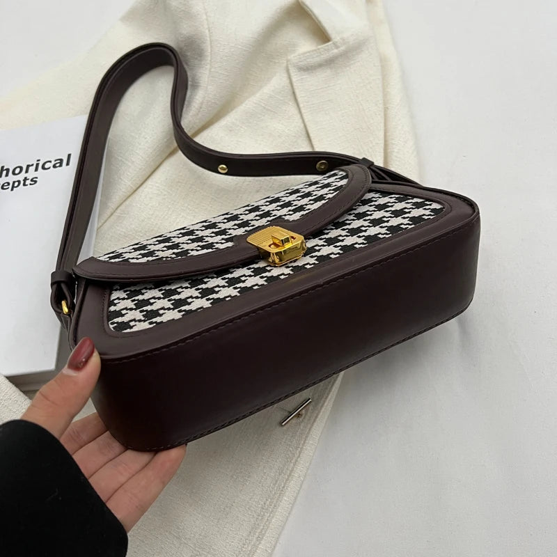 Classic Style Female Shoulder Bag Daily Purse Handbag Adjustable Straps