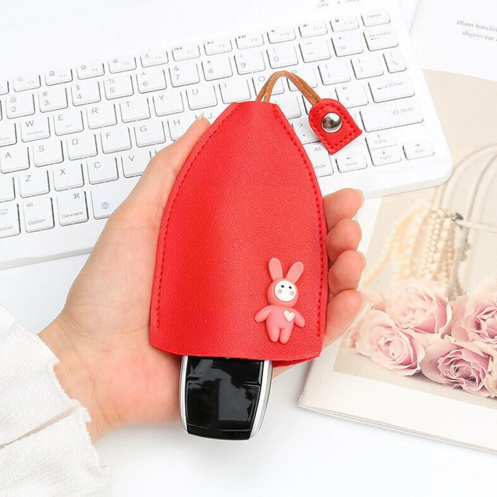 Pull Out Car Bag Keychain Key Housekeeper Unisex