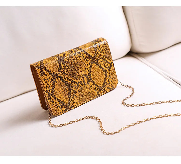 PU Leather Leisure Female Single Shoulder Bags With Special Patterns