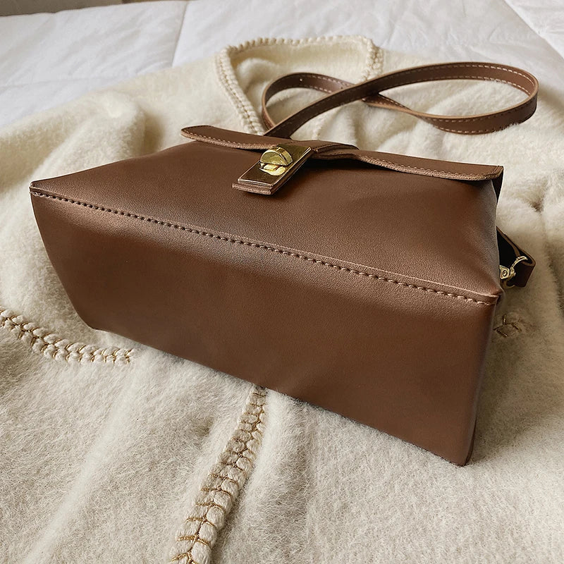 Classic Style Crossbody Bag with Adjustable Strap