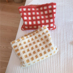 Winter Soft Lambswool Cosmetic Bag Large Fur Plaid Makeup Travel Organizer
