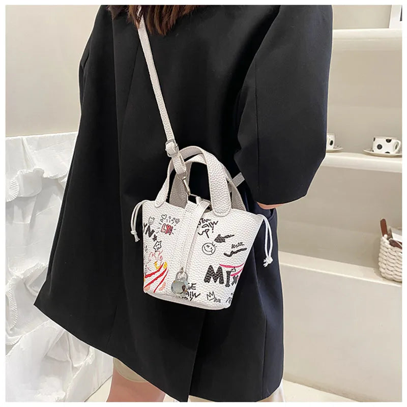 Mini Portable Bucket Bag Ladies Summer Graffiti Shoulder Bag