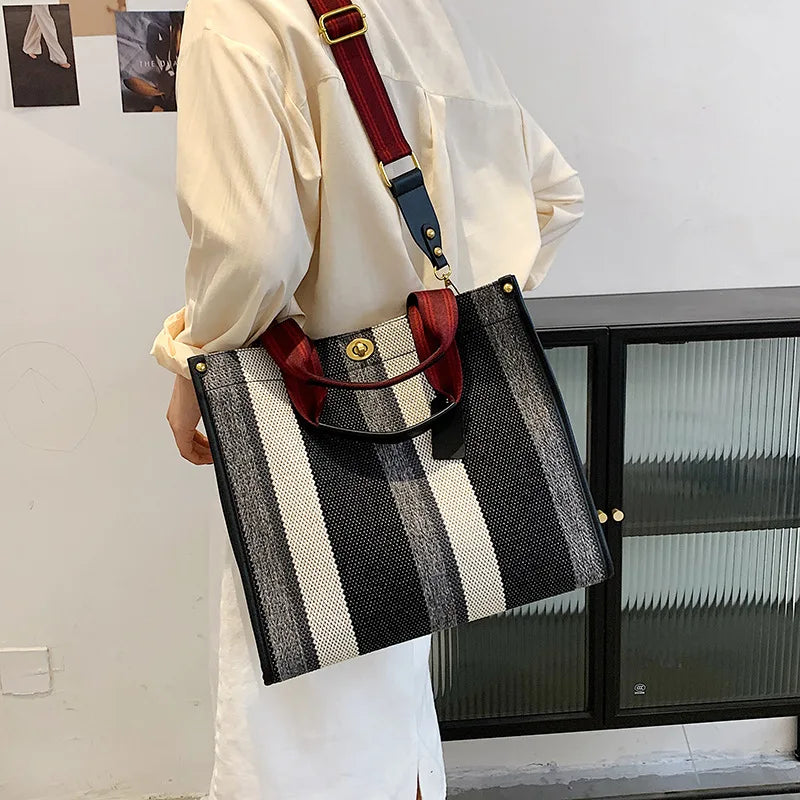 Vintage Large Capacity Shoulder Bag Canvas Totes