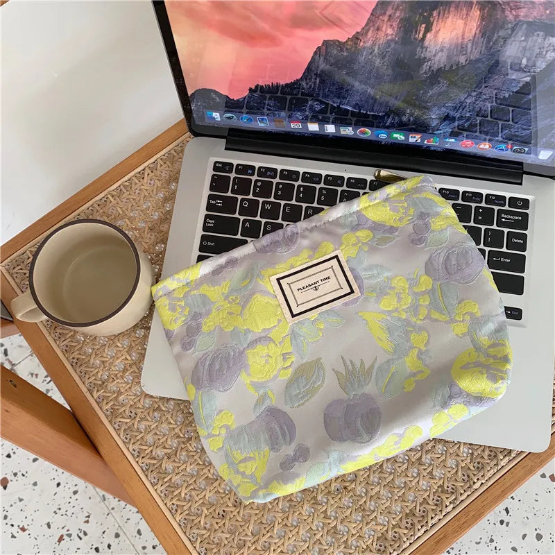 Pink Leopard Print Women's Cosmetic Bag Retro Flower Ladies Small Clutch