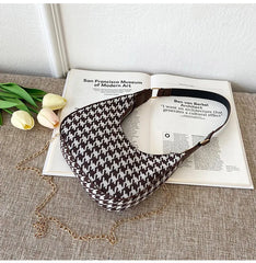 Stylish Plaid Canvas Women's Shoulder Bag