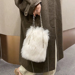 Winter Diamond Chain Shoulder Bag Plush Bucket Bag