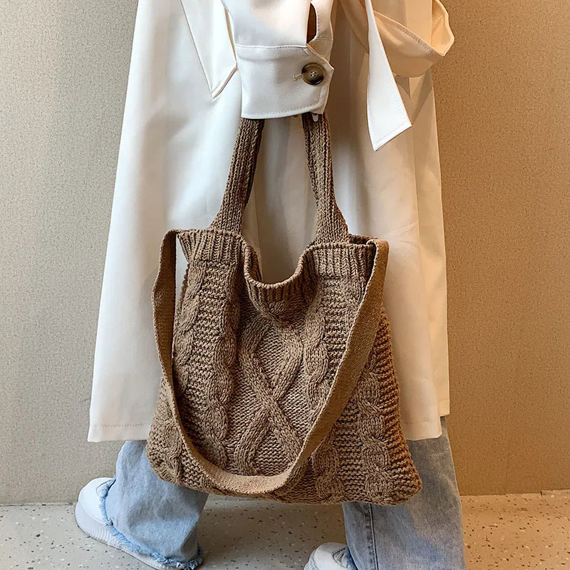 Women's Woolen Shoulder Bag Western Style Large Capacity Messenger Bag