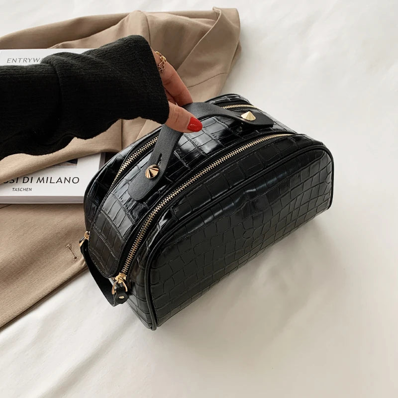 Knitting Weave Clutch Cosmetics Bag Set with Zipper Pocket