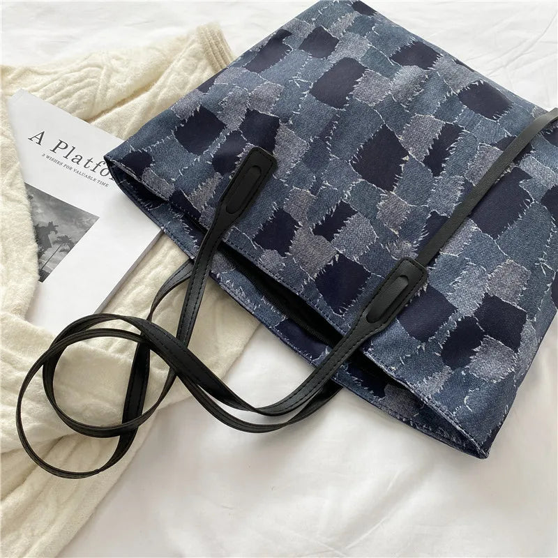 Large-capacity Women's Commuter Shoulder Bag